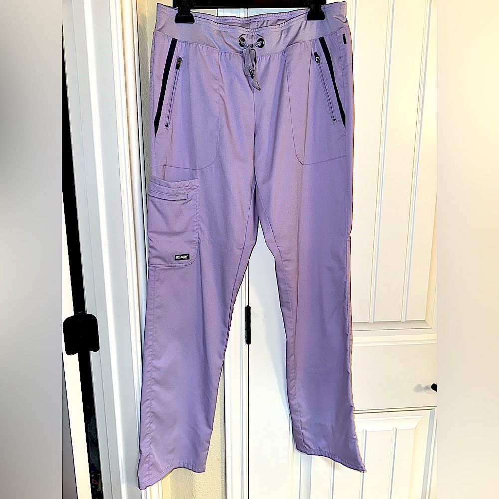 Grey’s Anatomy by Barco Lavender scrub tuxedo pants| medium | special edition